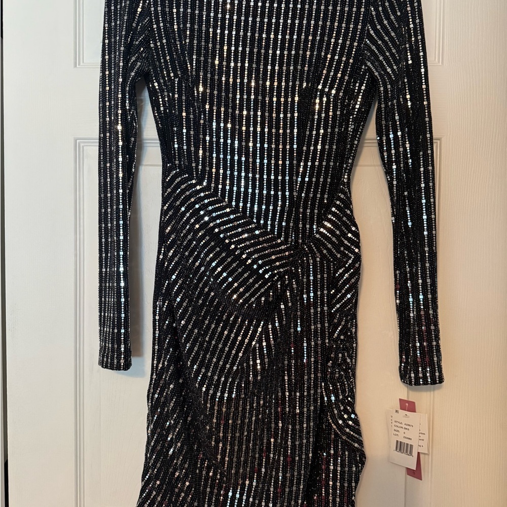 Elegant Black Sequin Dress Size: 0 NWT - Picture 6 of 7